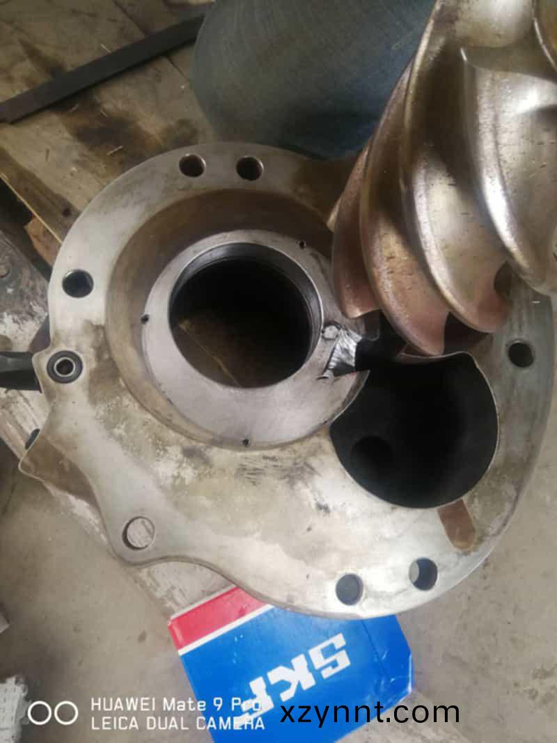 小(small)型螺桿機維脩